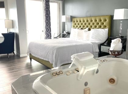 Tides Inn & Suites