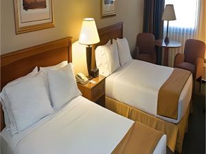 Holiday Inn Express & Suites Miami - Hialeah