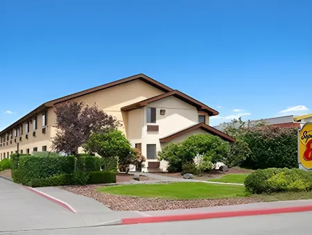 Super 8 by Wyndham Arcata Отели в г. Тринидад