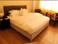 Hotel Vinayak Grand Hotels in Bahadarabad
