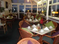 Boathouse Hotel - sarapan