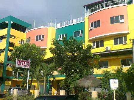 Lylie Hotel