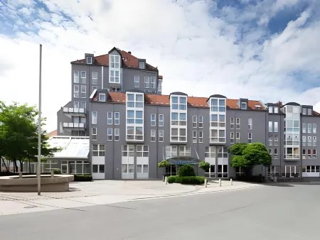 Hotel Rheingold Отели рядом с достопримечательностью «University of Bayreuth Institute of Materials Processing»