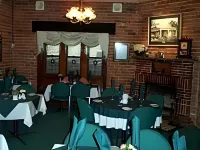 Forest Lodge Motor Inn & Restaurant