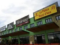 Zenia Hotel & Spa Các khách sạn ở Cambrai