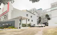 Grand Pacific Hotel Hotel dekat Royaltea Roci Bubble Drink
