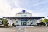 Motel 6 Tewksbury, MA - Boston - 2-Star