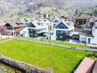 Villa am See 3