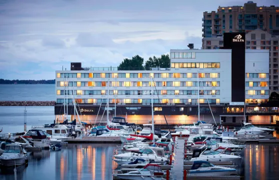 金斯頓海濱德爾塔酒店