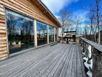 Hotel Arctic Home فنادق في Kolsky District