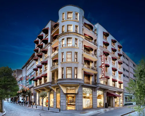 ATİK PALACE HOTEL Отели рядом с достопримечательностью «Шишли»