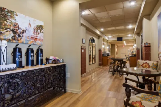 Seville Plaza Hotel, Trademark Collection by Wyndham