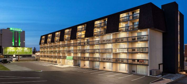 Wyndham Garden Niagara Falls Fallsview Hotels in Niagara Falls