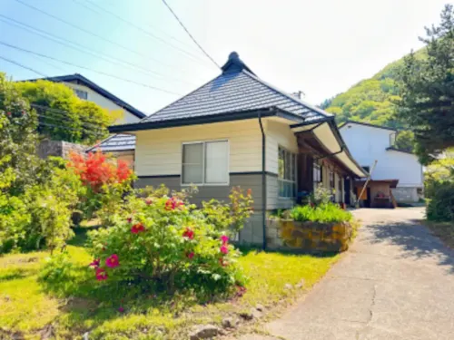 potato village house tatara