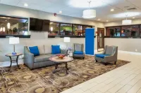 Days Inn & Suites by Wyndham Johnson City - Wifi