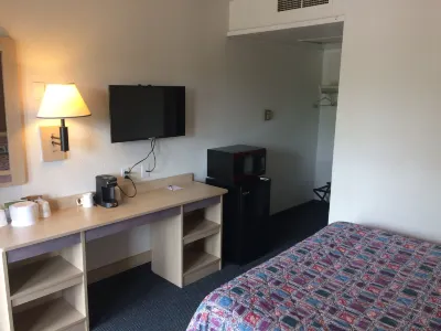 Travelodge by Wyndham Raton Hotels in Raton