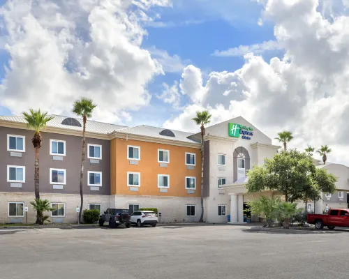 Holiday Inn Express & Suites ALICE by IHG Hotels in Alice