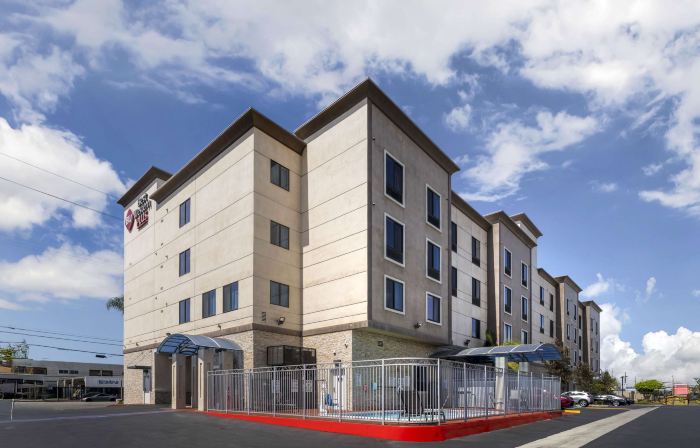 Best Western Plus Gardena Inn  Suites