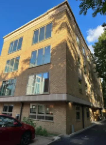 Kensington House by Solitaire Suites