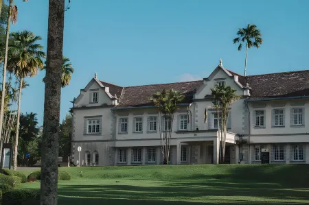Serapi Verdure Hotel