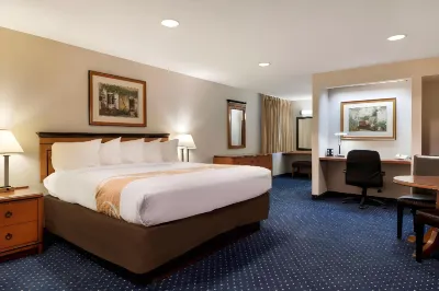 Quality Inn Auburn Hills - Detroit North Hoteles en Pontiac