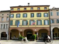 Phi Hotel Dei Medaglioni Hotels in Correggio
