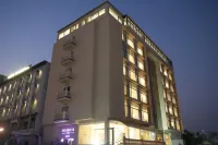 瑞根塔德瓦卡 Rukshamanee Mandir附近的飯店