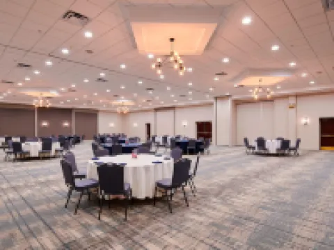 Four Points by Sheraton Cleveland-Eastlake Hotels in Cleveland