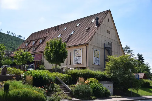 Gutshof-Hotel Waldknechtshof Hotels in Schonmunzach