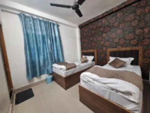 호텔 요기타 인