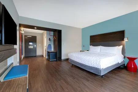 利西亞斯普林斯希爾頓Tru飯店