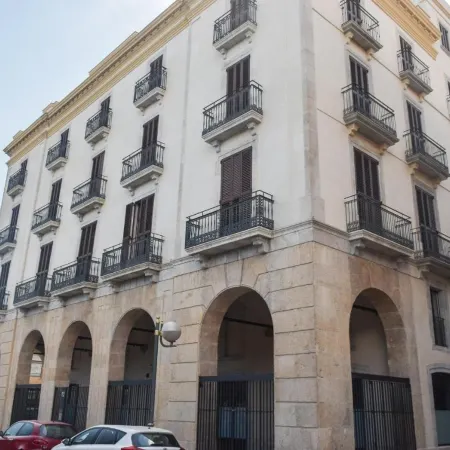 Port Plaza Apartments