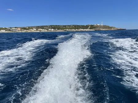 Apartment in Leuca with sea view, just a few minutes' walk from the beach Отели рядом с достопримечательностью «LEUCA MARINE»