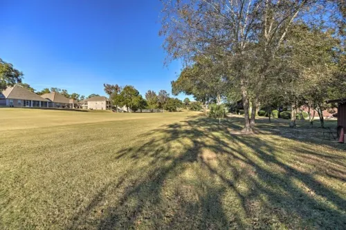 Sunny 1st Floor Condo w/ Pool: Golf, Swim & Play!