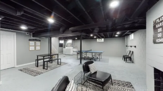 Football Hall of Fame Hideaway: Cozy & Convenient