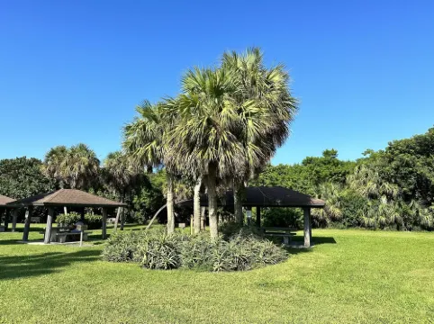 SOUTH BEACH's Closest Home • AQUA COTTAGE • Comfy Cozy Fun Seaside Vero Beach