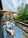 All You Need! Land of Oz + Concerts + Pets! - balcony