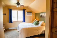 Come enjoy Saddle Ridge! Hotels near Black Hills National Forest