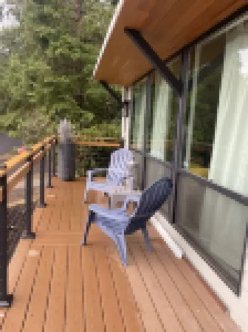 Contemporary 3bedroom / 2 bathroom house close to UO