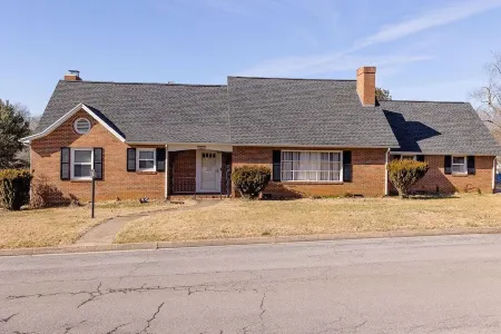 Spacious Home in Buena Vista