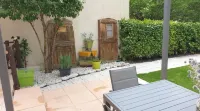 Studio Avec Jardin au Bord de la Rivière Avec Jacuzzi