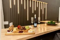 Vineyards Edge - Pool, Hot Tub, Bikes, Pets Welcome, Fire Pit- 1mi to Downtown Hotels in Healdsburg