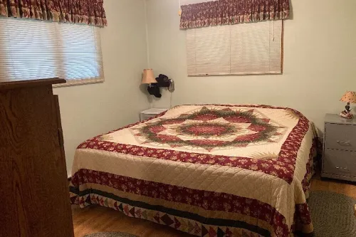 Beautiful cottage on the Chippewa Flowage Hotels in Hunter