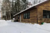 Valley Lodge w/Hot Tub & Arcade. - 3-Sterne