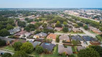 Carrollton Oasis 4 Bed 3 Bath