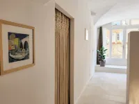 Studio Spacieux de Caractère