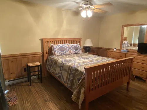 2BR Ground Floor Condo W/Easy Access to Chile Express!!!!