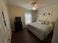 Park Ave Condo close to OWA and Alabama Beaches