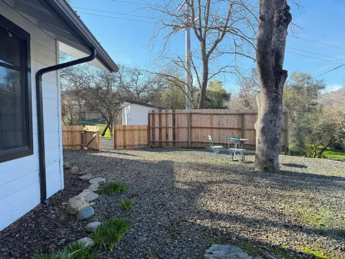 Modern Cabin w Mountain View 3.5 MILES to Sequoia NAT’L Prk!