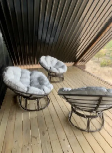 The Rock Stack: Ruggedly luxurious 3 bedroom, 3 bathroom on the Llano River